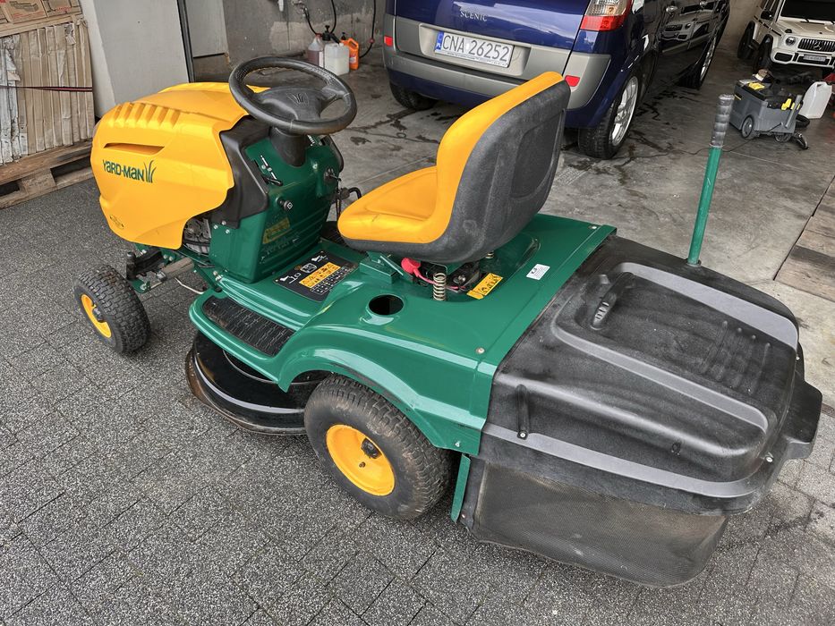 Traktorek ogrodowy A7135a Yard Man hydro MTD z koszem 13,5 km kosiarka
