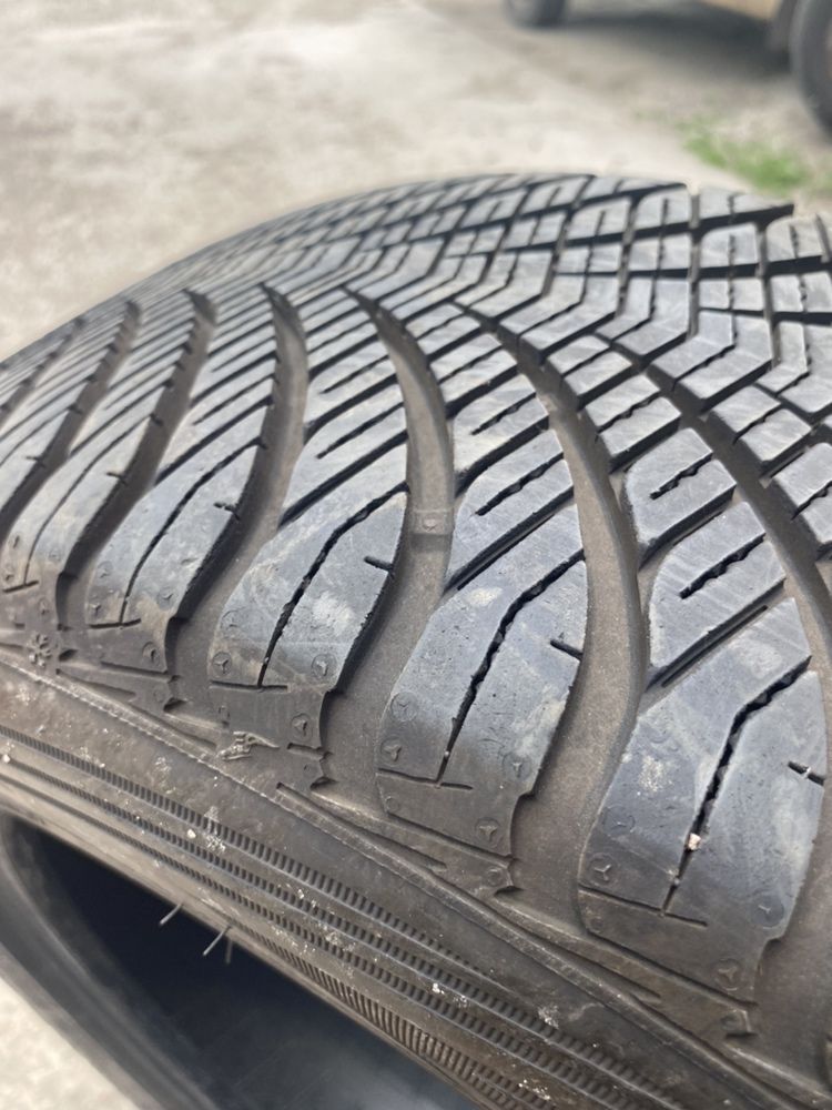 гума шини резина 225/55 R17 Goodyear bmw infinity lexsus vito subaru