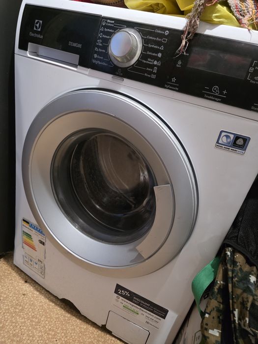 Стиральная машина Electrolux 8кг!