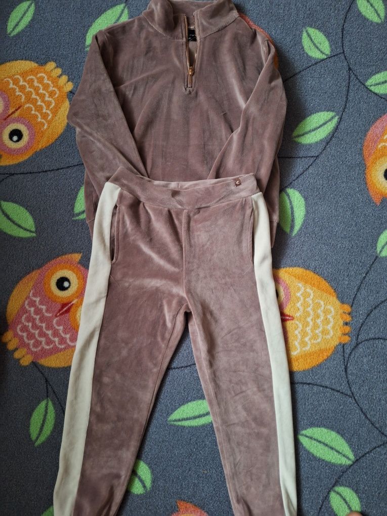 Dres welurowy dla dziewczynki