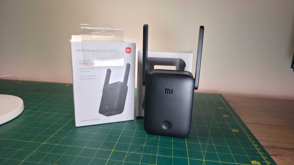 Ретранслятор Xiaomi Mi WiFi Ranee Extender AC1200