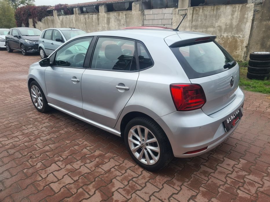 Volkswagen Polo / 1,0 benzyna / Niski Przebieg / Klima / Alu / czujnik