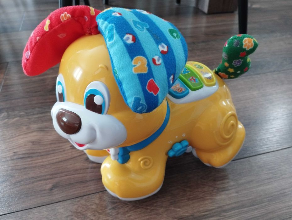 Zabawka piesek akuku