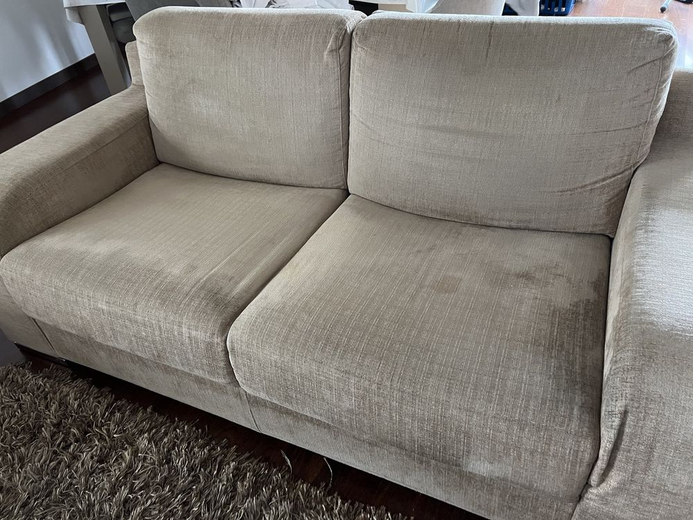 2 sofas para a sala de estar