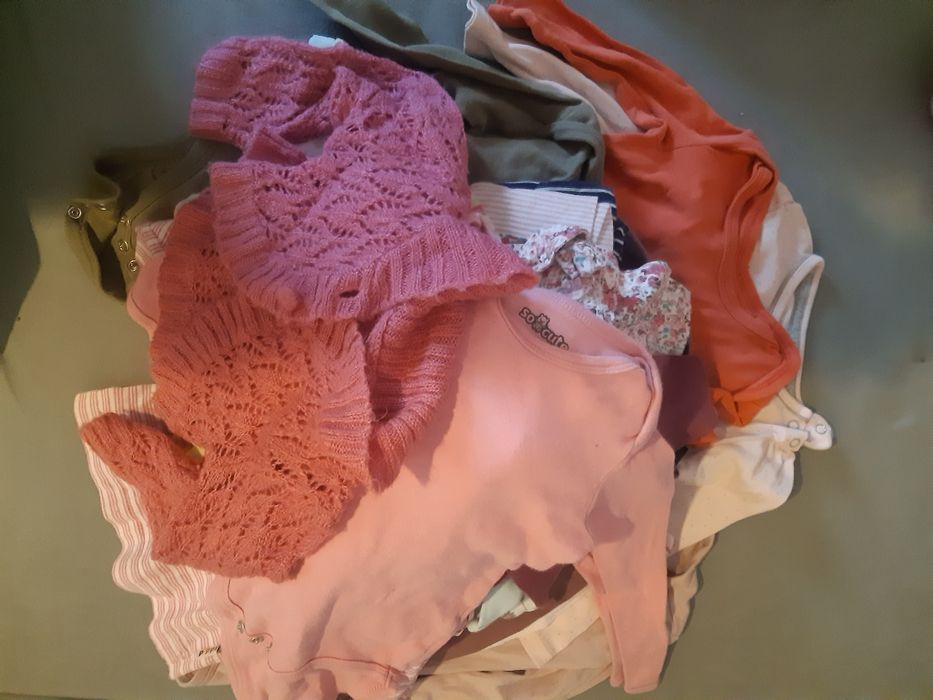 Zestaw ubrań dla niemowlęcia