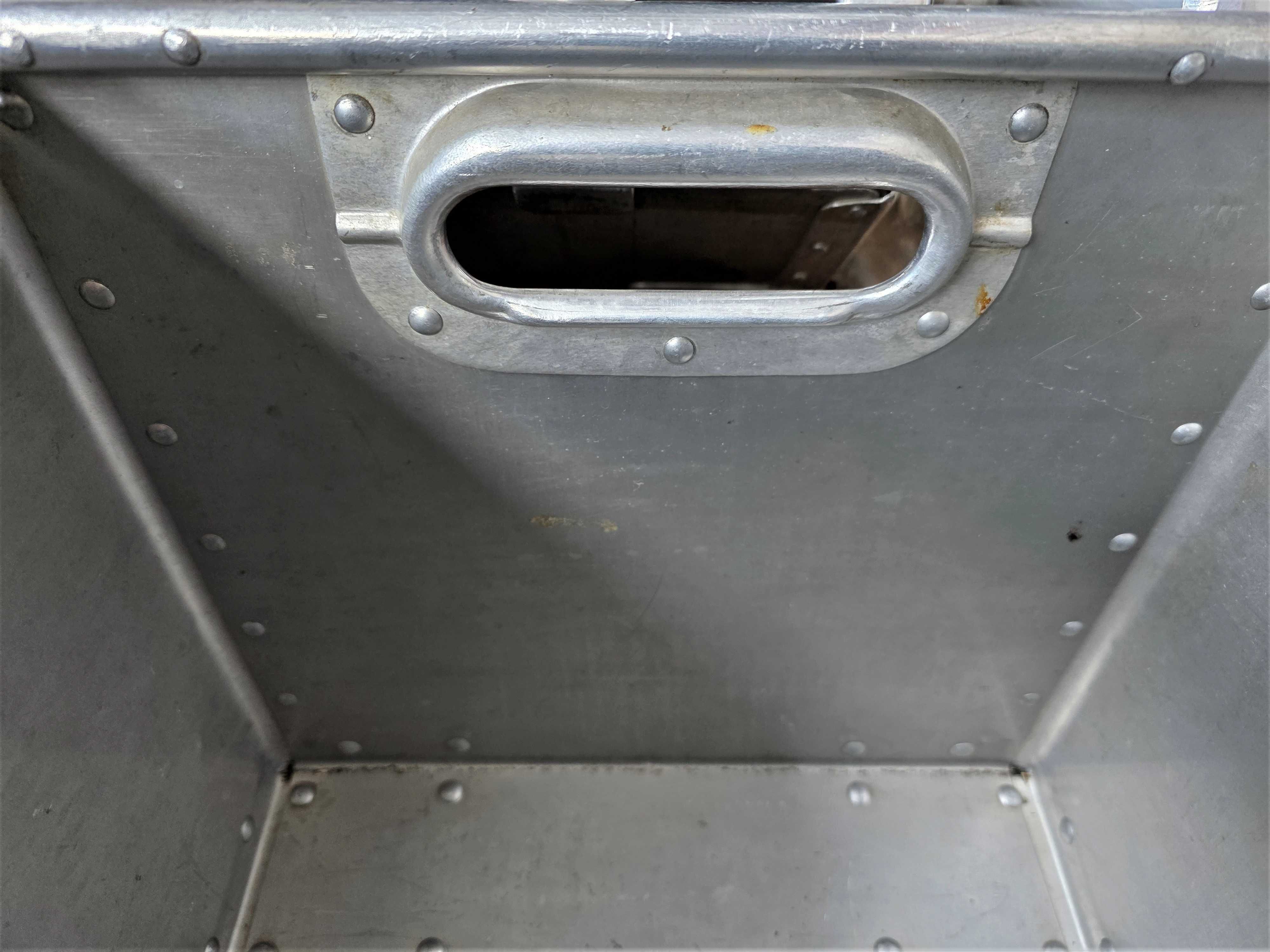 Pojemnik Kosz Kuweta Skrzynka Metalowy Aluminiowy Magazynowy Transport