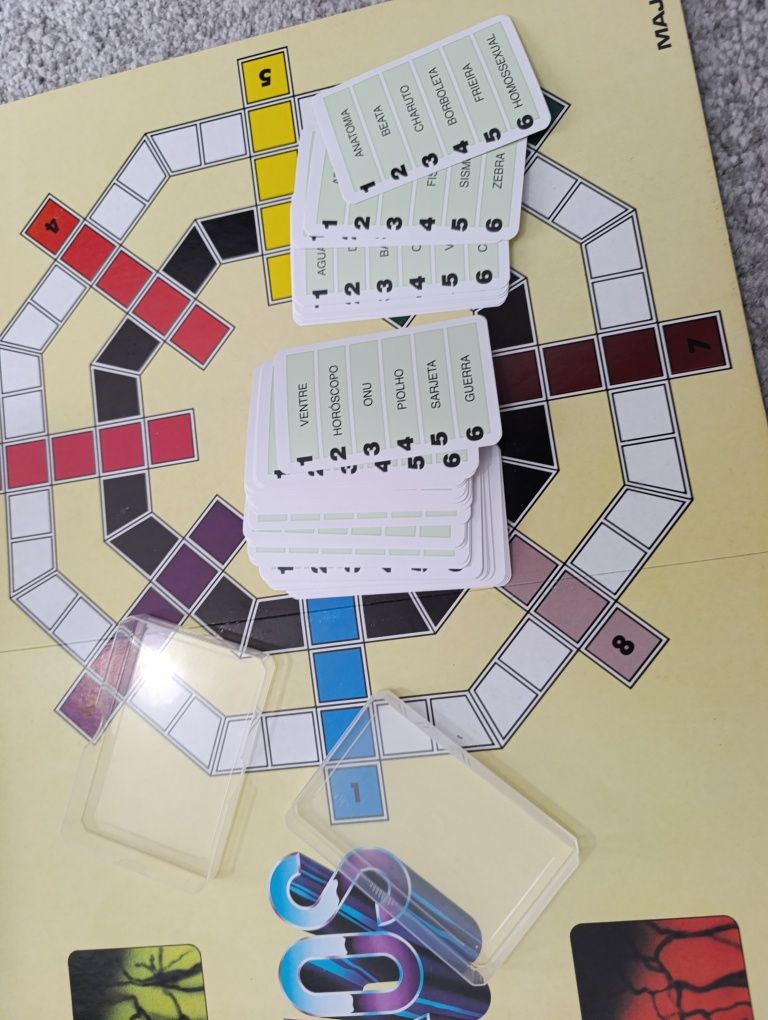 NEXOS (jogo de tabuleiro da Majora)