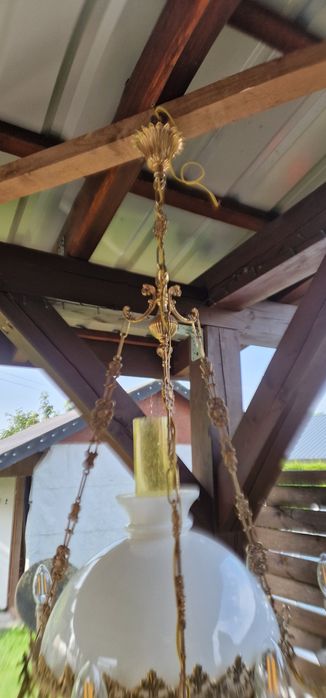 Stara lampa wisząca