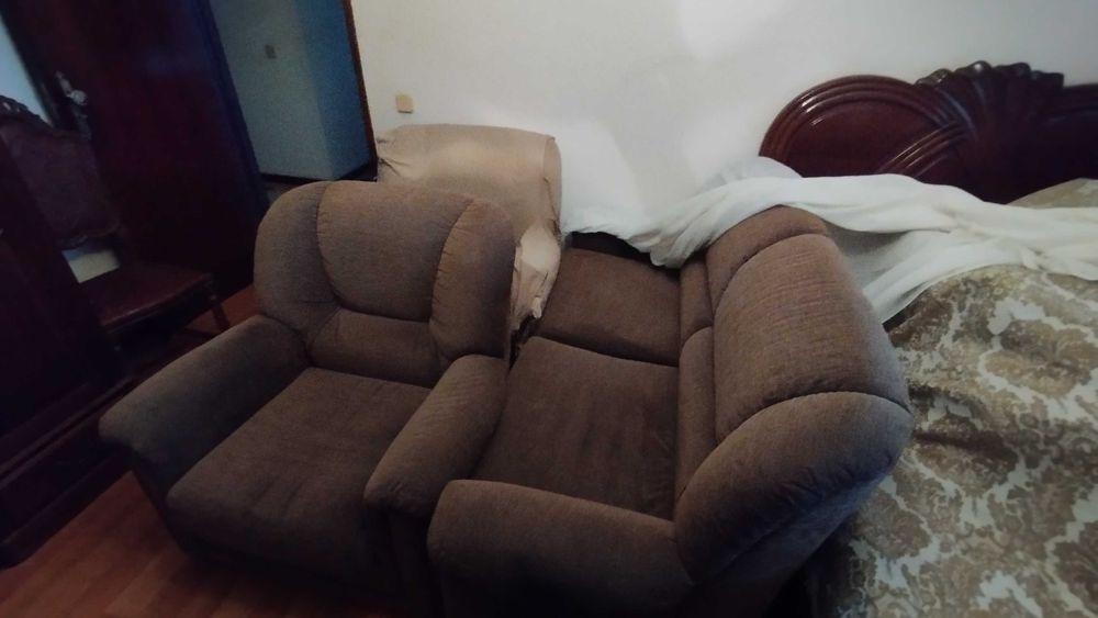 Conjunto de Sofás como novo