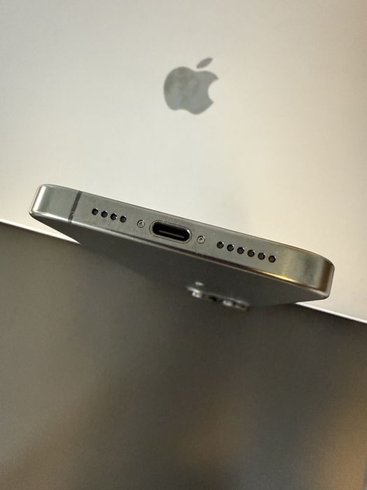 Iphone 15 pro max 256gb bateria 100%