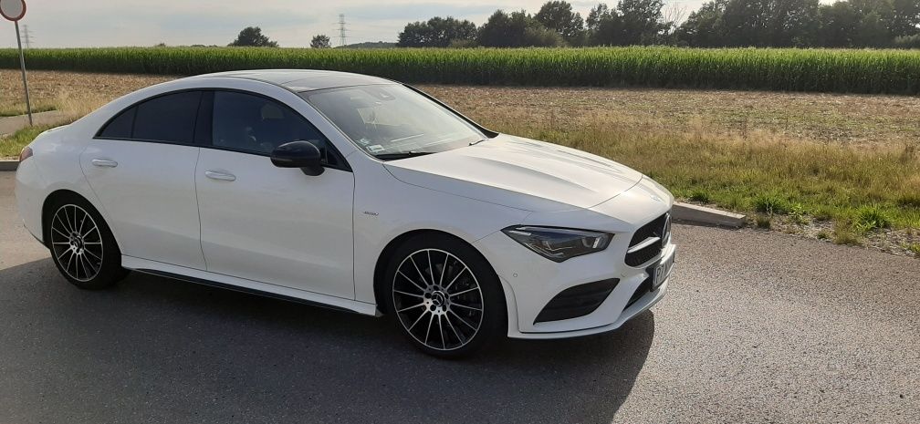 Mercedes CLA 4Matic Wynajem krótko i długoterminowy