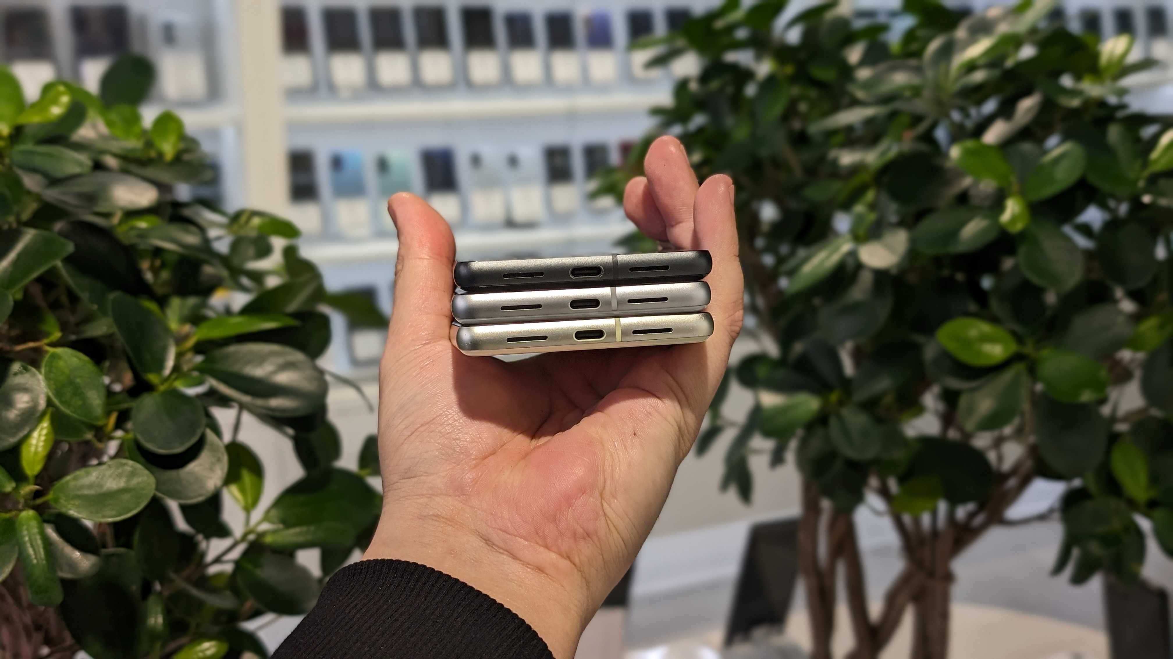 Оплата частинами 0% Google Pixel 7 8/128GB Obsidian/Snow Гарантія