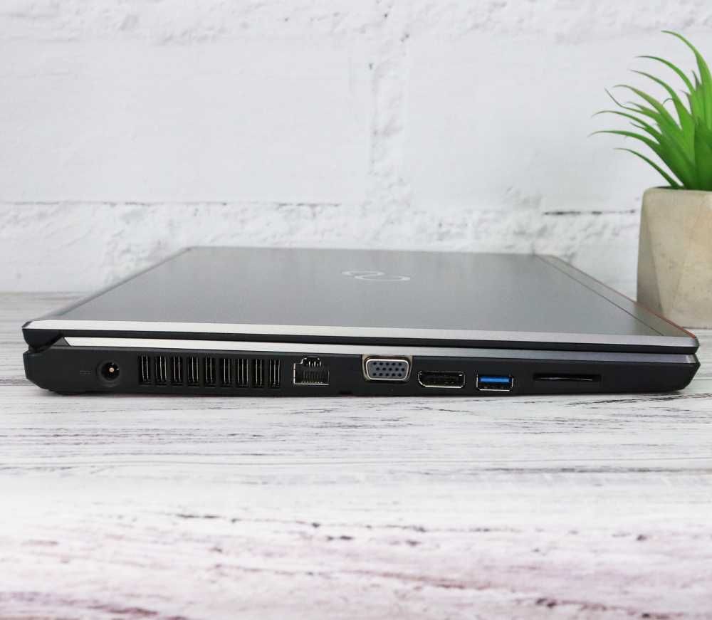 Ноутбук 15.6" Fujitsu LifeBook E756 i3-6100U 8Gb RAM 256Gb SSD FullHD