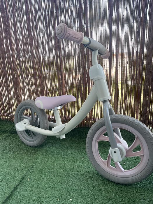 Rowerek biegowy pudrowy roz