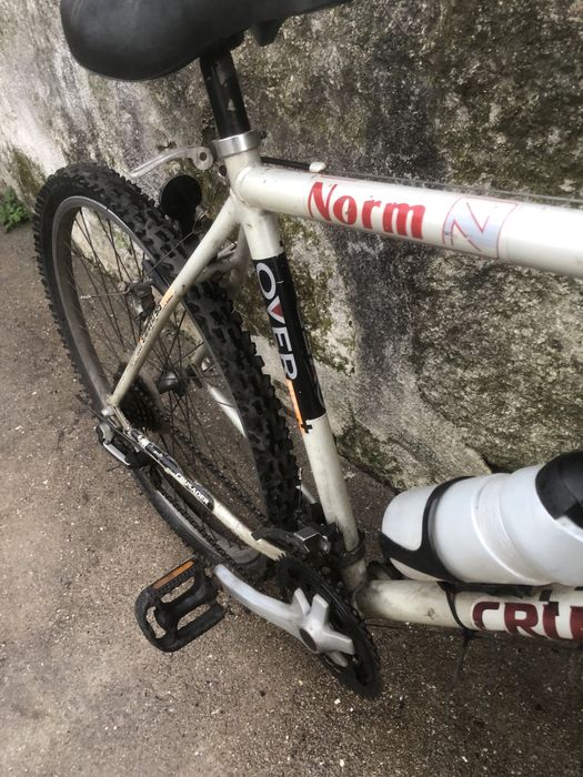 Bicicleta em bom estado conforme mostra as fotos