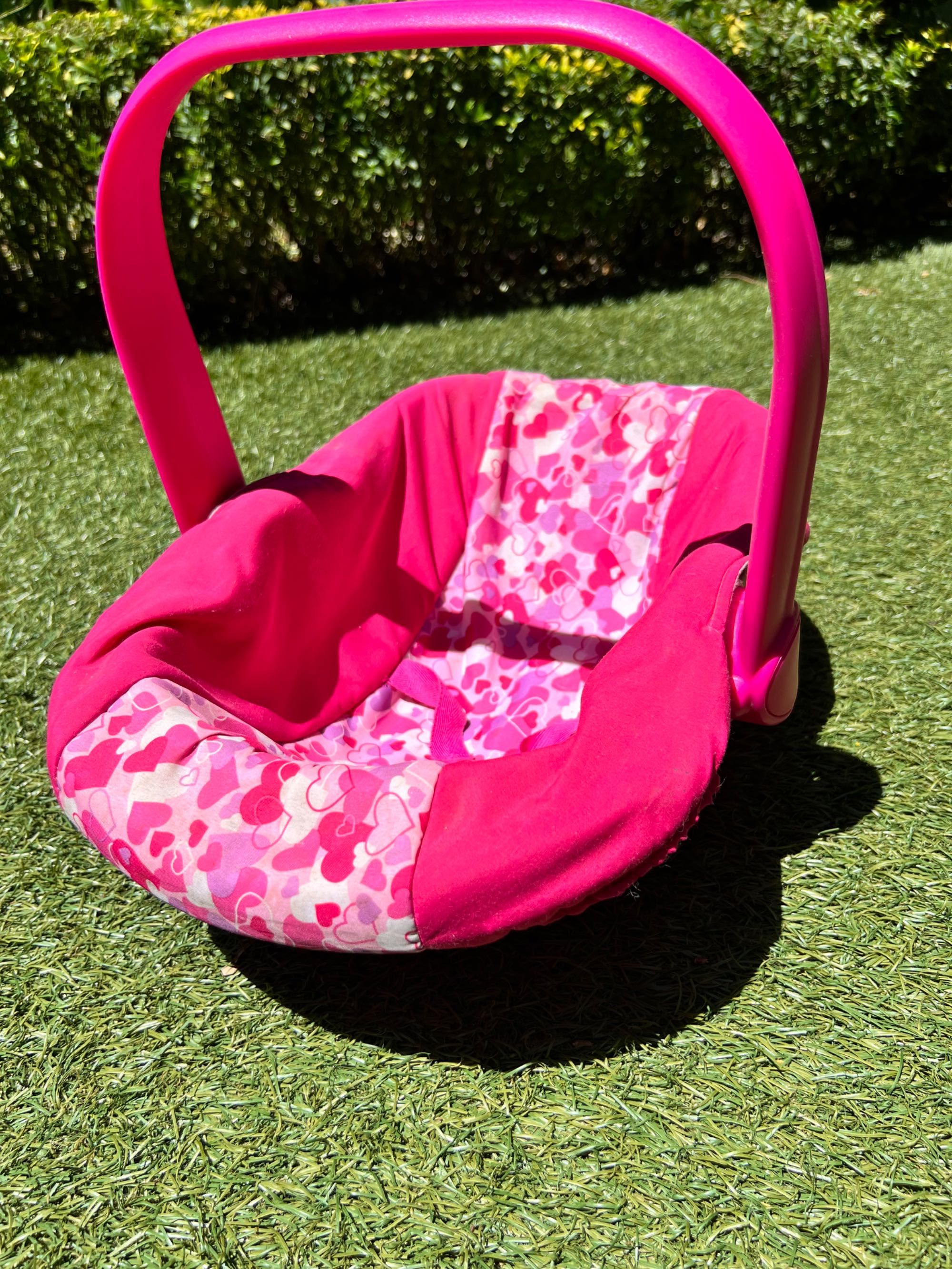 Cadeira coque  para bonecas com cinto de segurança