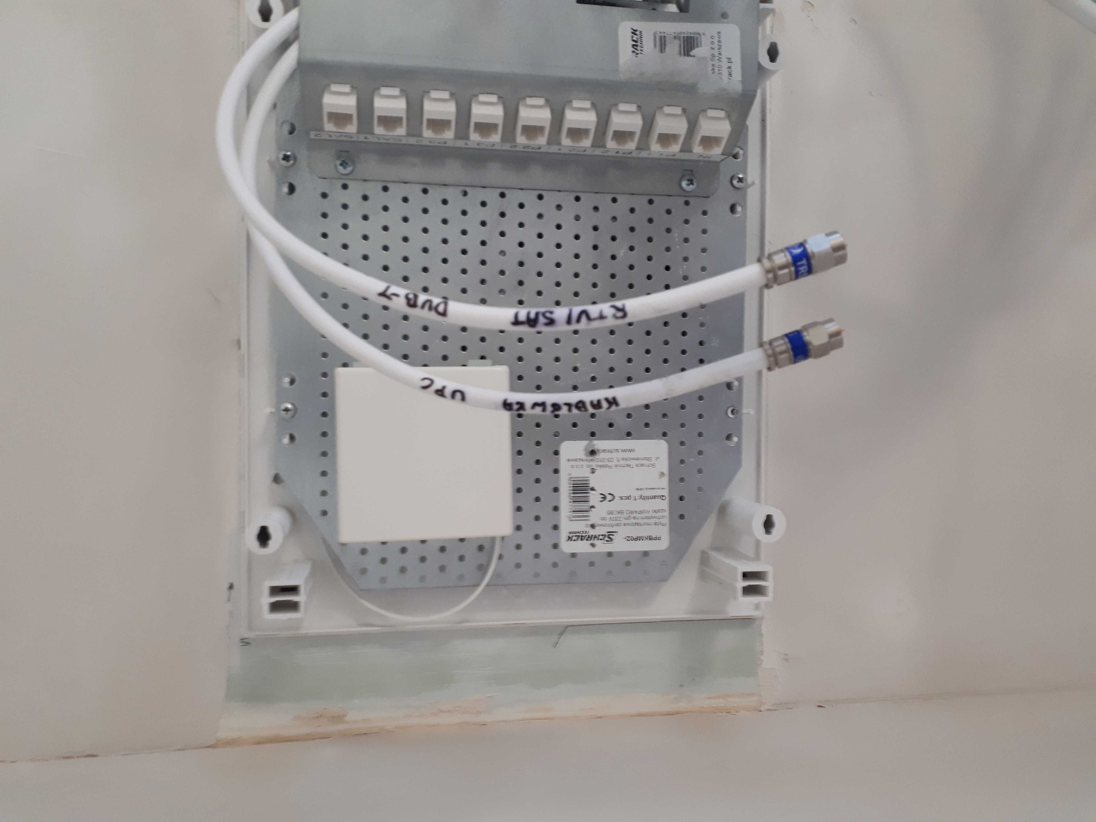 Instalacje montaż sieć ethernet LAN rj45 spawanie światłowodów, RACK