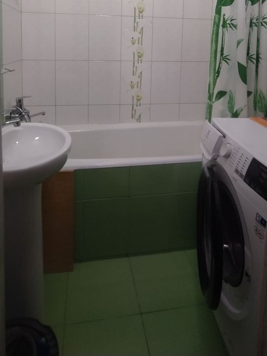 3к квартира біля Велесу, без оплати за ц/опалення.