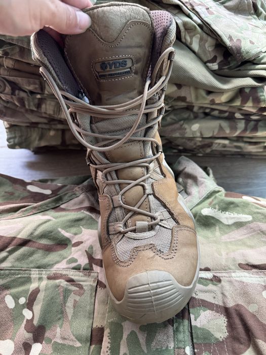 Продам берци Британія 39р.