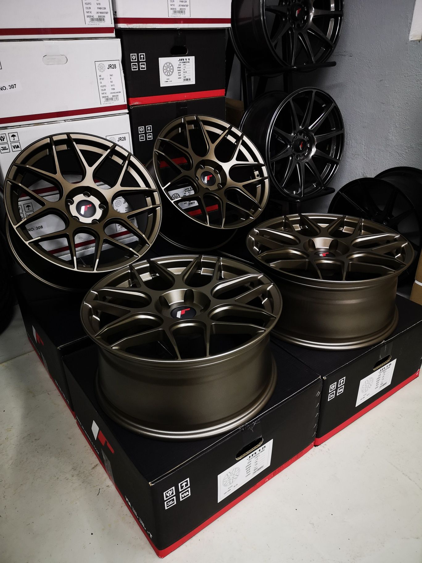 Felgi Japan Racing JR18 19" 8,5J + 9,5J 5x112 5x120 BMW