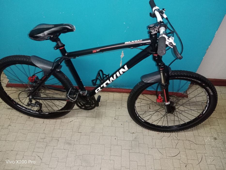 BTWIN Rockrider 520 (26") 

Продаю