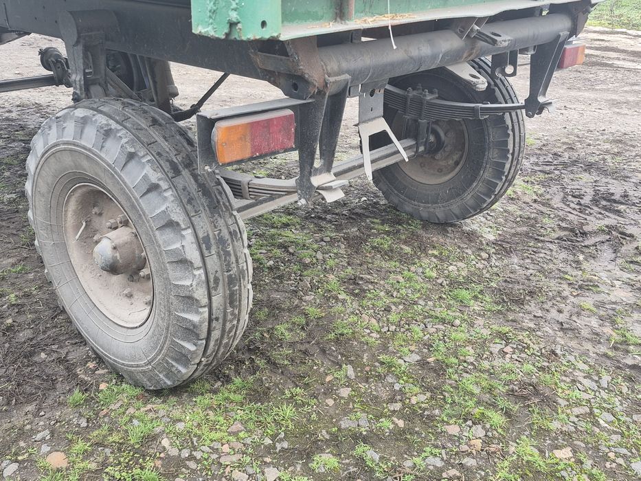 Причіп тракторний  2Птс4