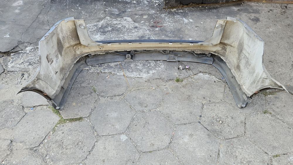 Zderzak z163 tył tylny opc line opel vectra c kombi czujniki pdc