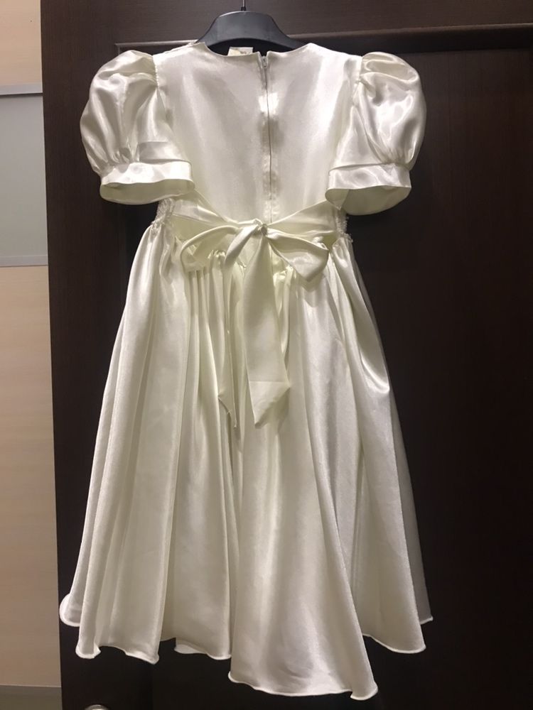 Нарядна атласна сукня плаття для дівчинки, розмір 30