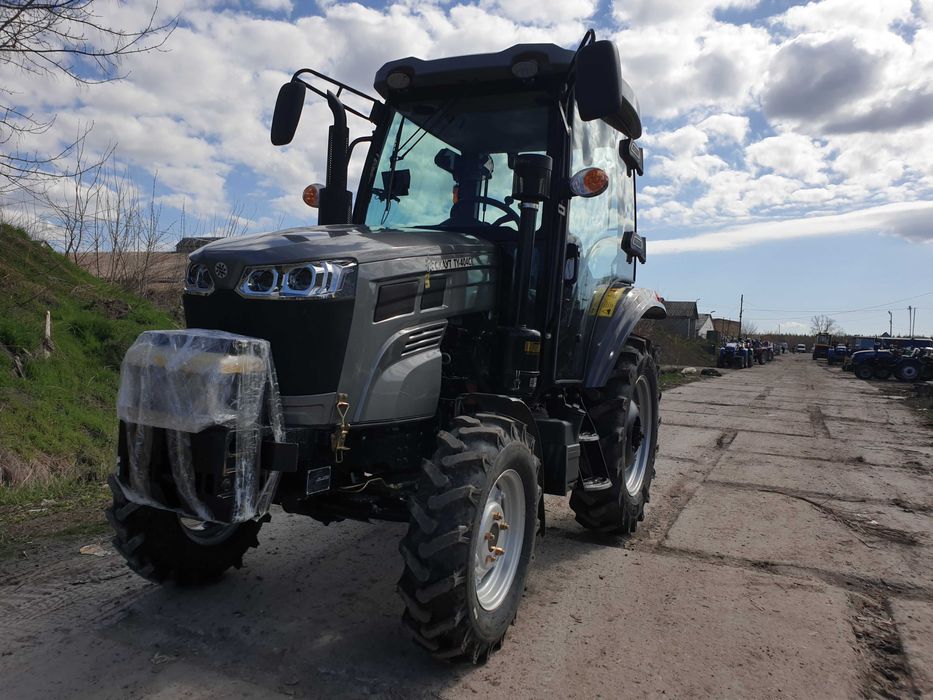 Мінітрактор Скаут ТY-404С: 40 к.с., Повноцінна Кабіна з Обігрівом