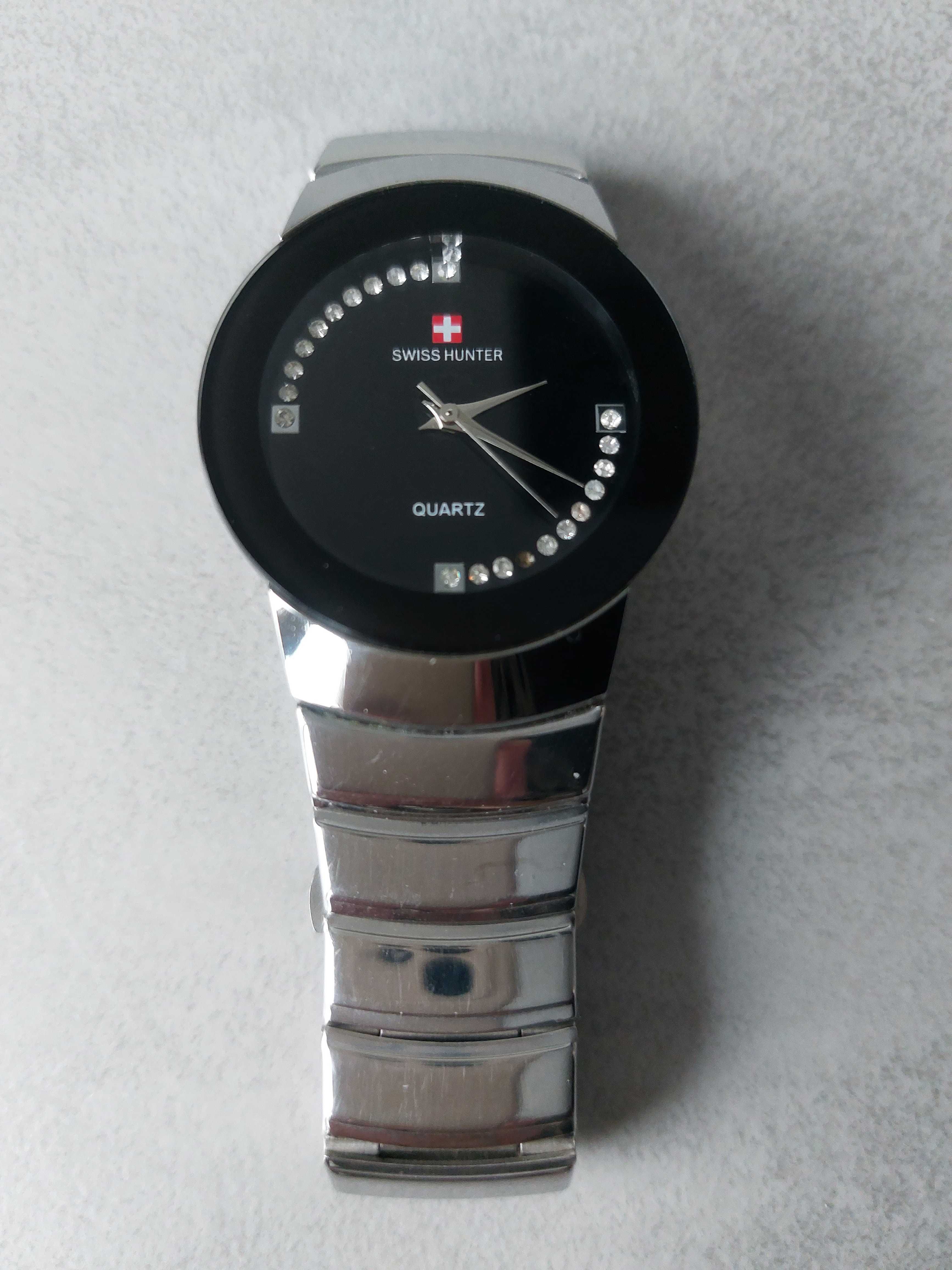 Zegarek damski Swiss Hunter Quartz - czarny kryształki bransoleta