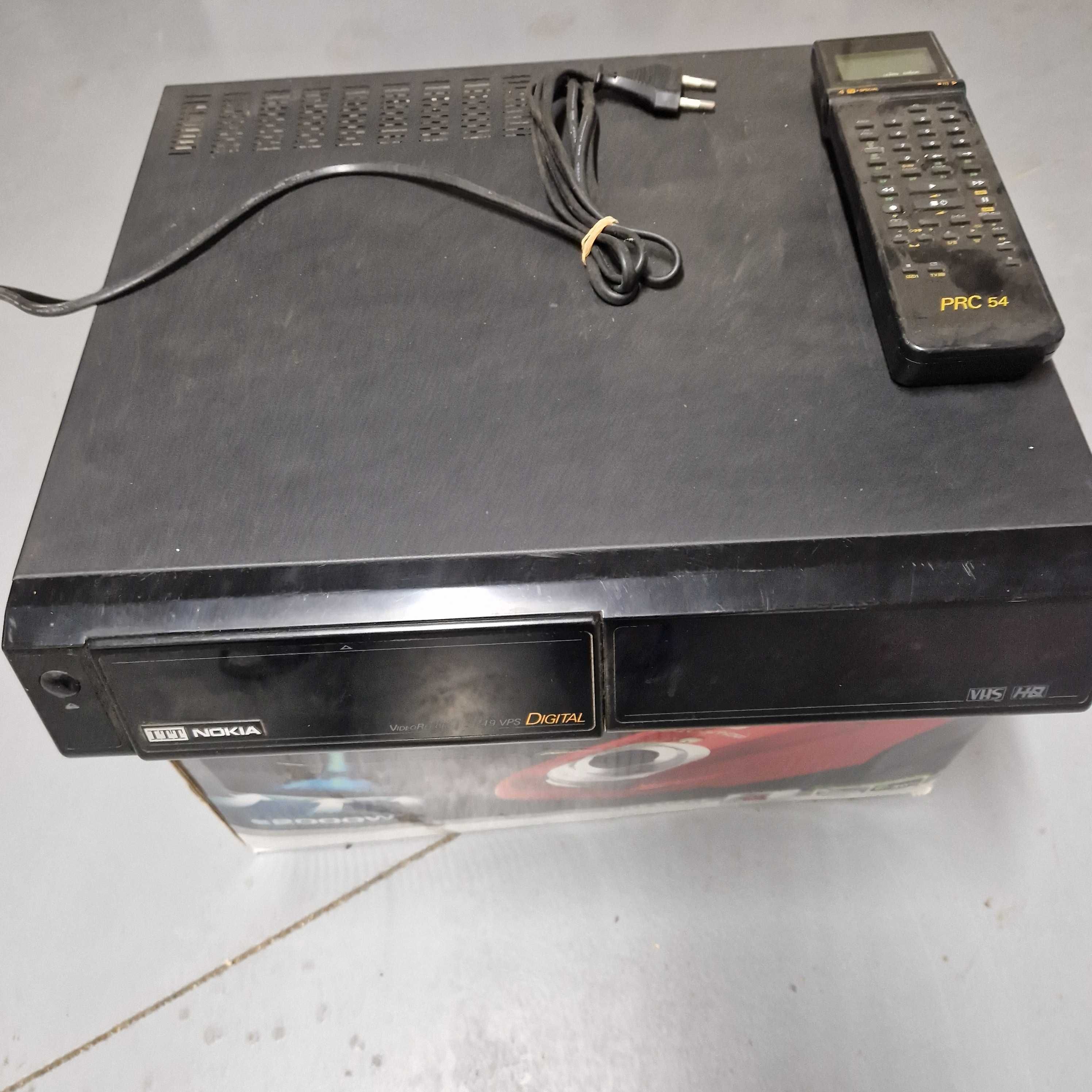 Vhs  recorder odtwarzacz nagrywarka 30 lat