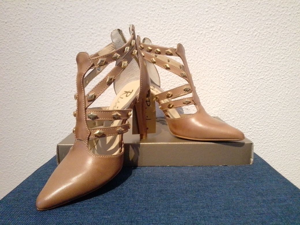 Sapatos Senhora Ruika