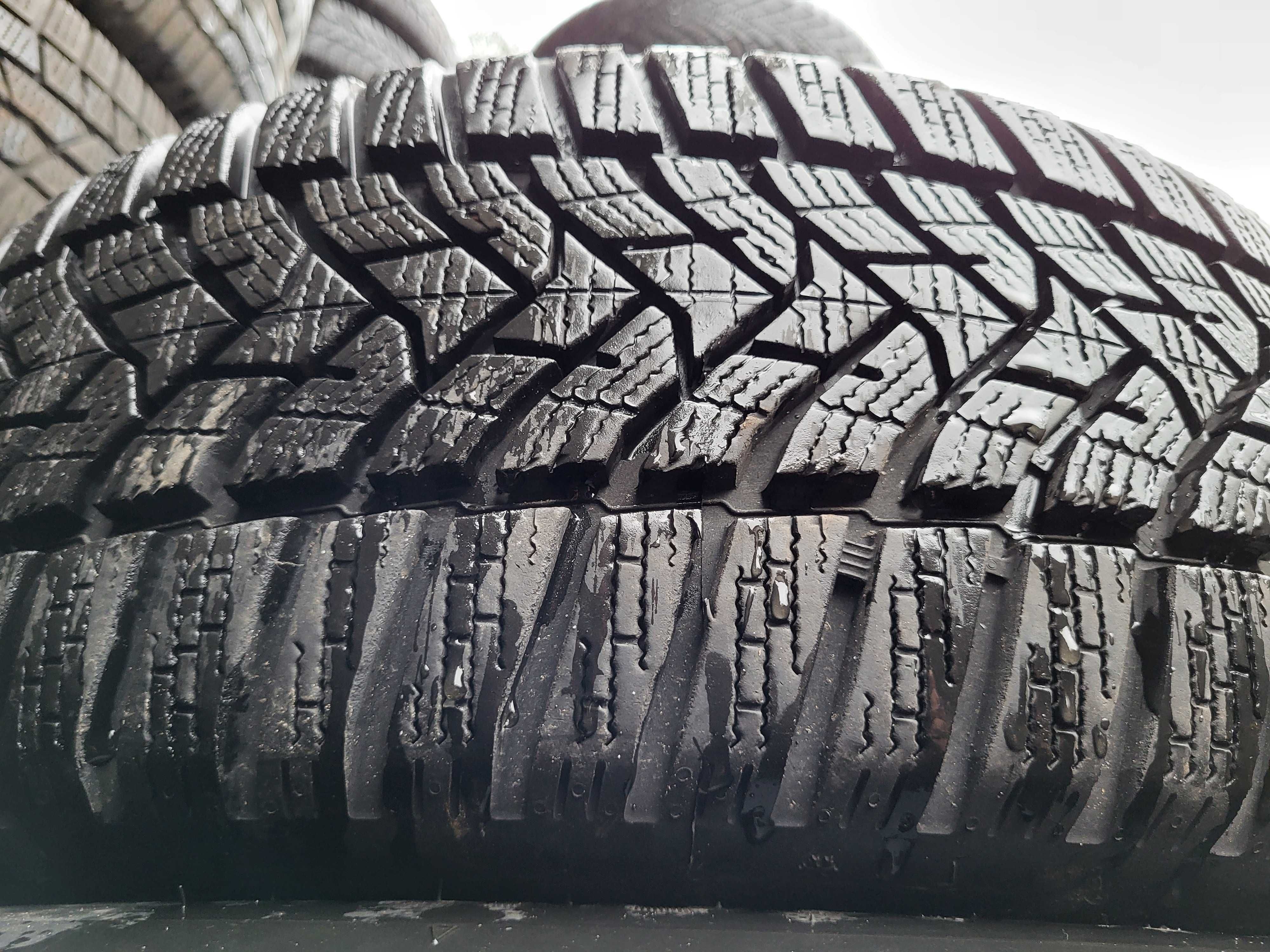 Komplet opon Dunlop Winter Sport 5 205/55r16 91H