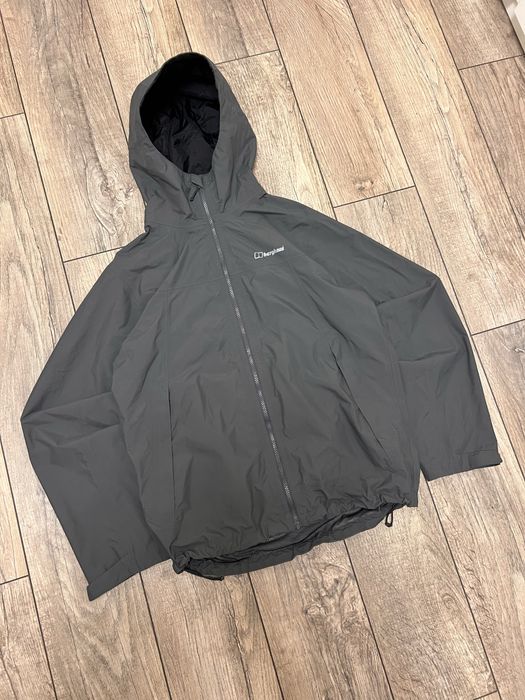 Вітровка Berghaus На мембрані