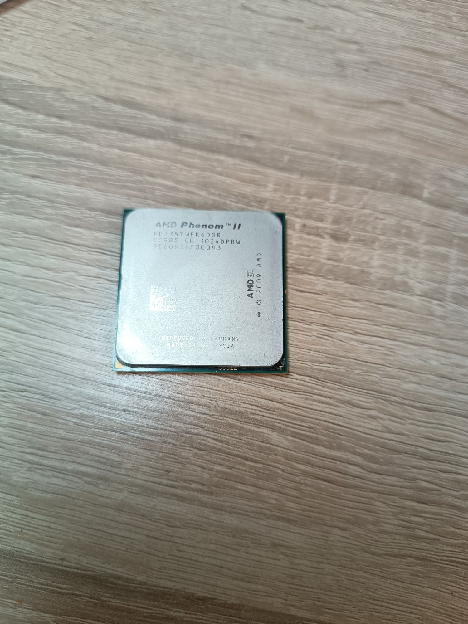 Процесор AMD Phenom II X6 1035T 2.60GHz