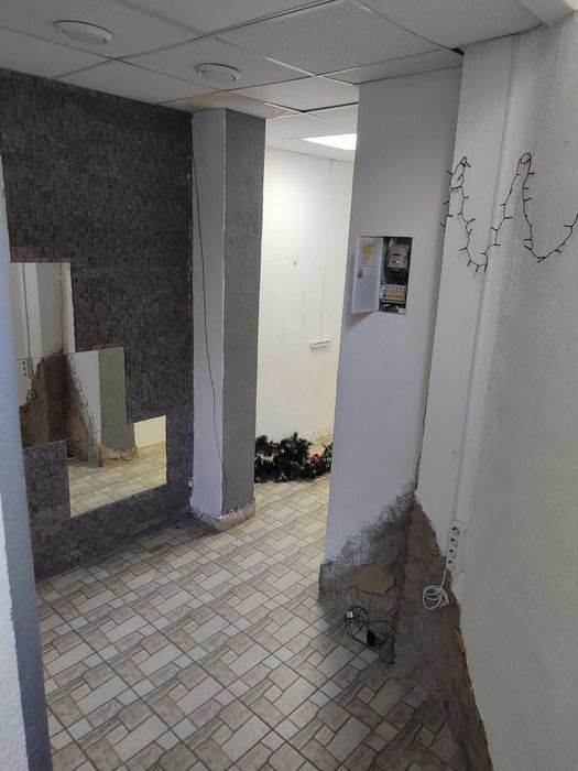 Продам Офис в Европейском 2