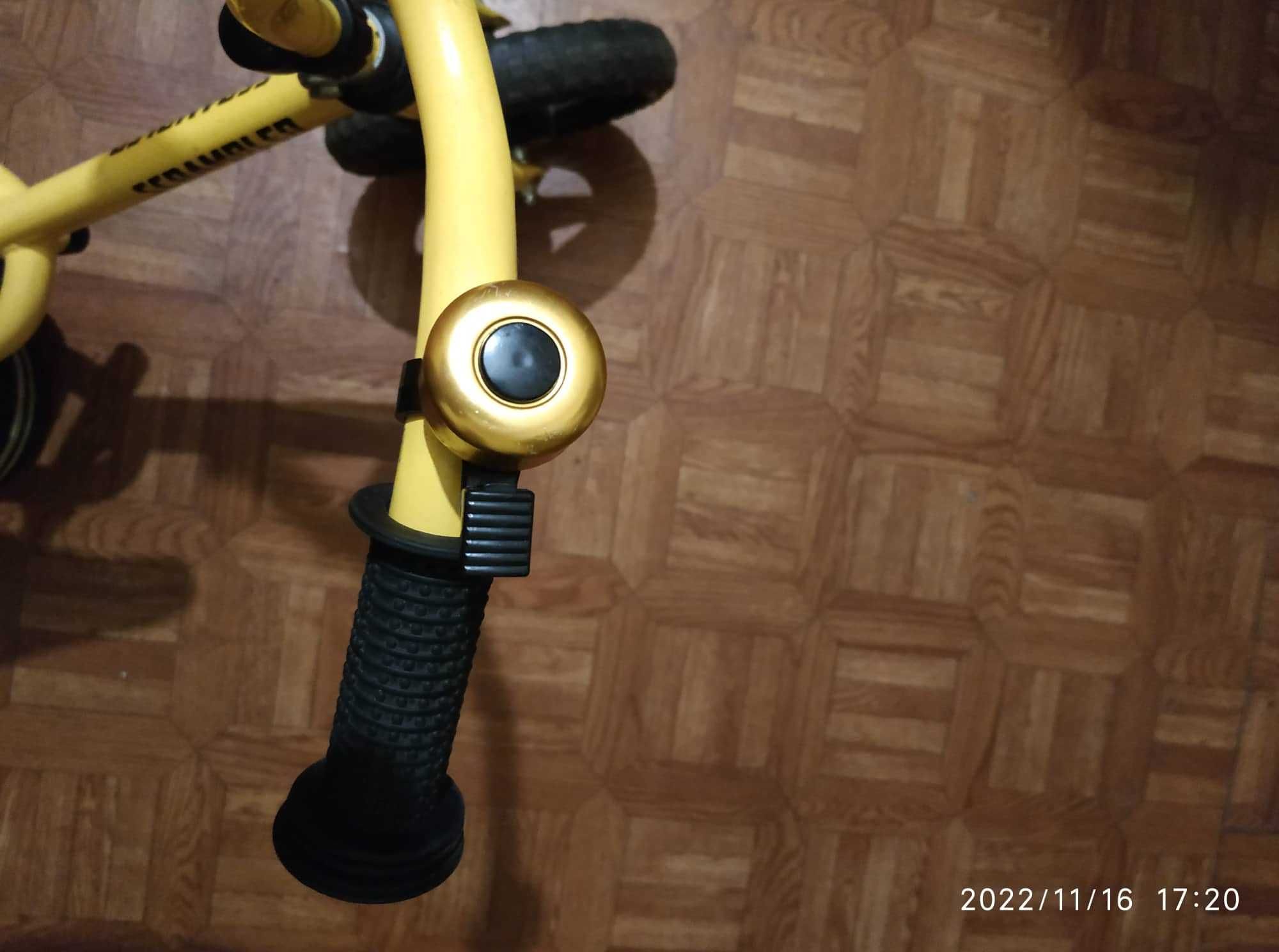 Продается велобег (беговел) Chicco  Scrambler Ducati