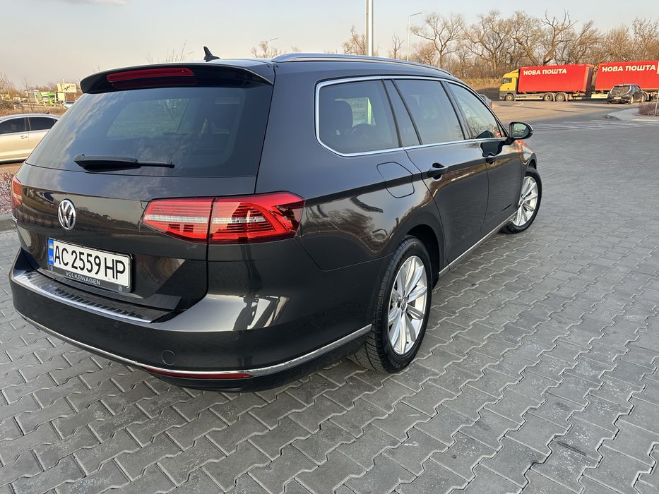 Volkswagen Passat 2019 B8 • 1.6TDI DSG 7 (120 к.с.) • Highline
