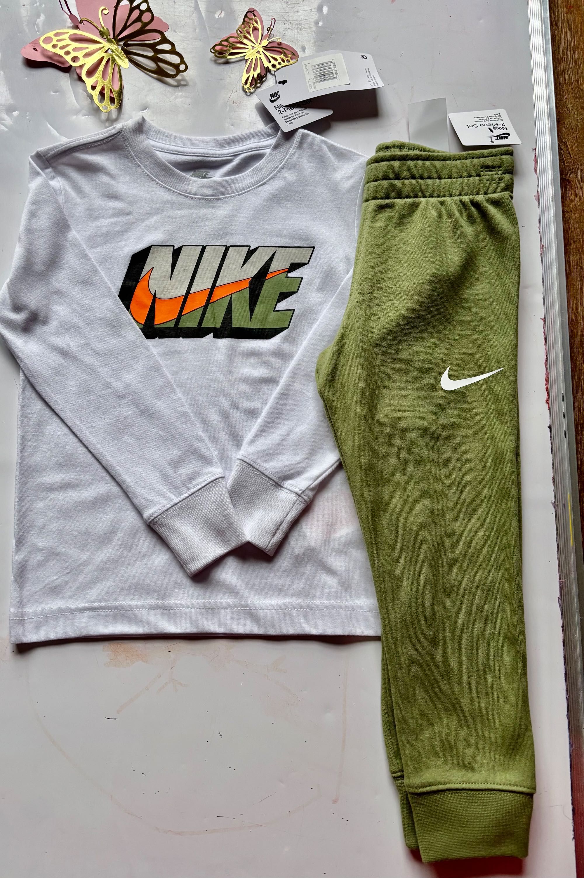 Dres, Zestaw sportowy NIKE bluza, spodnie NOWY rozmiar 110 116