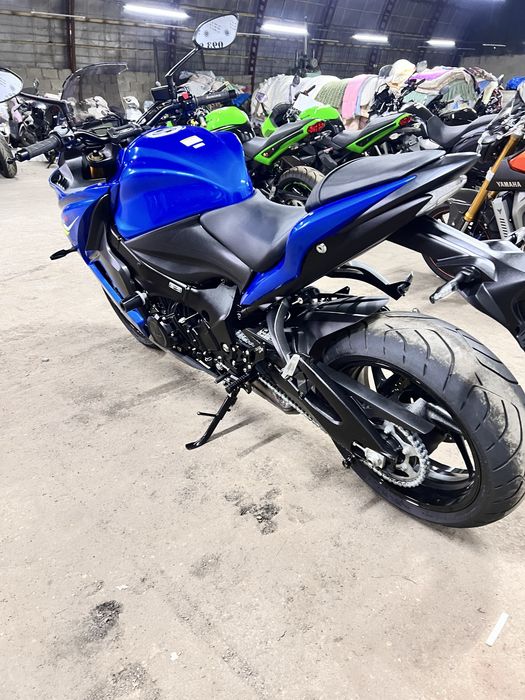 Японський мотоцикл Suzuki GSX-S1000F ABS трекшн без пробігу по Україні