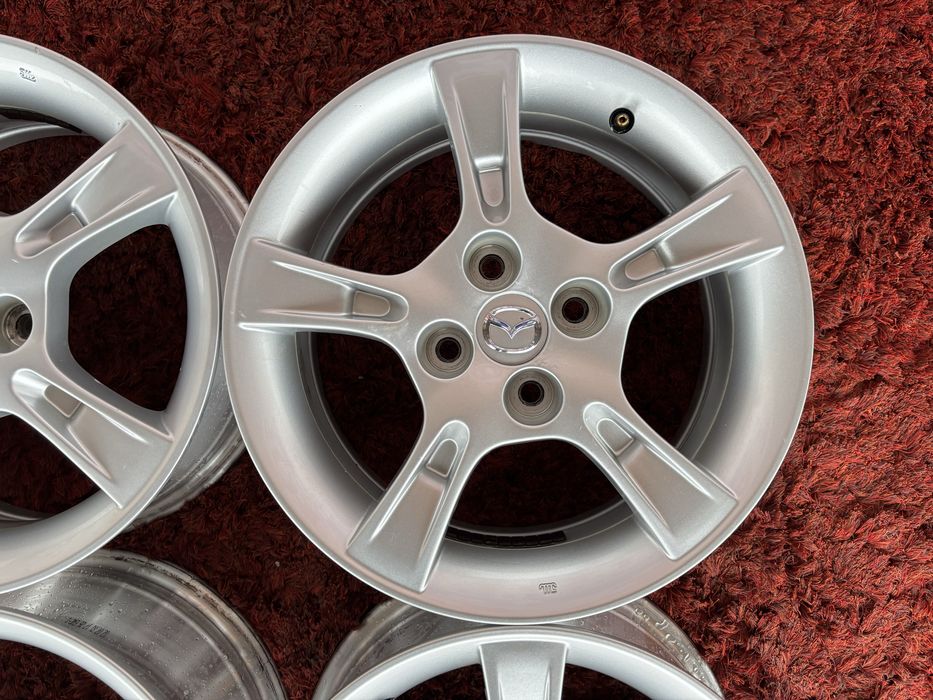 Original Mazda 2 323 Kia Hyundai R15 4x100