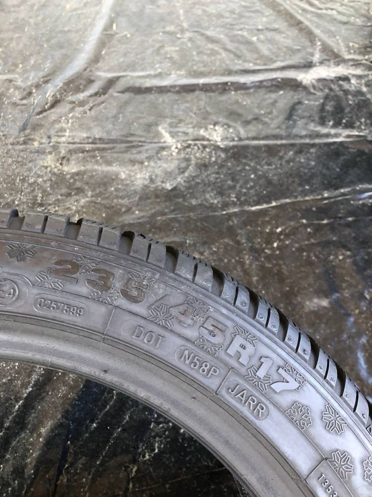 Шини 235/45 r17 Dunlop Всесезон 2шт (414)