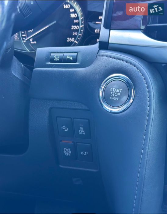 Продам Lexus LX 450d