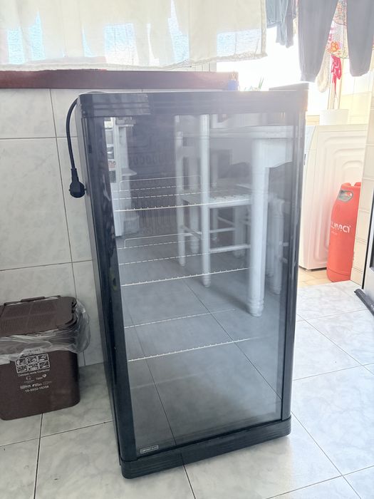 Frigorífico para bebidas 88 Litros