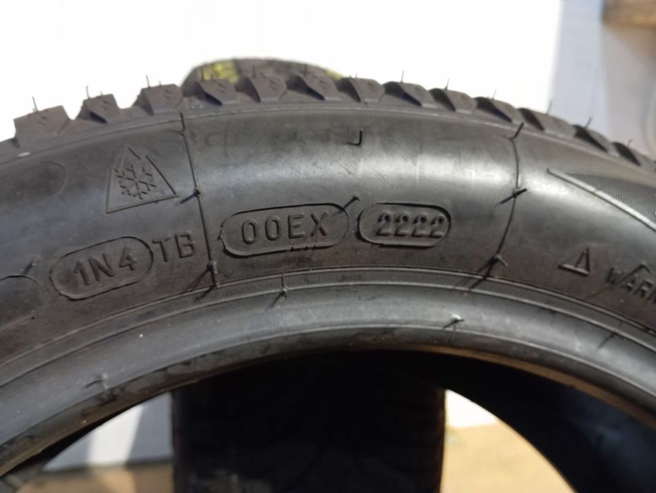 2x 165/60 R15 77T BFGoodrich g-Force Winter 2 2022r 7.9mm Nowe Demo