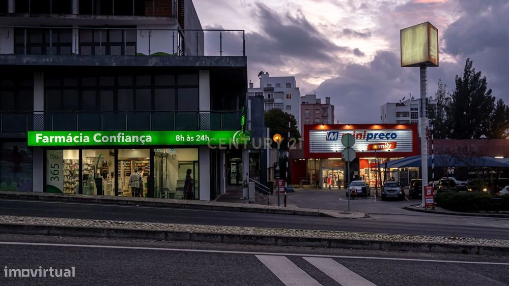 Espaço Comercial Moderno em Santarém - Oportunidade Única
