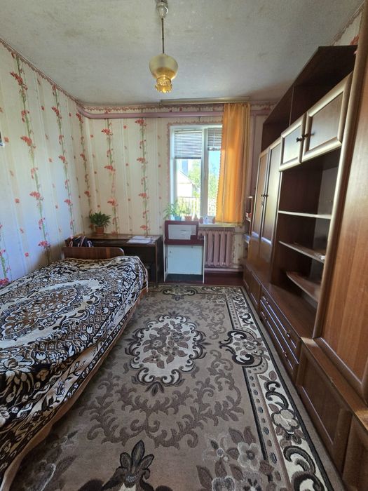 Великий будинок для родини на 2 входи вул. Фадєєва