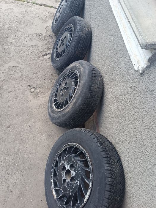 Продам тітани R13 4/98