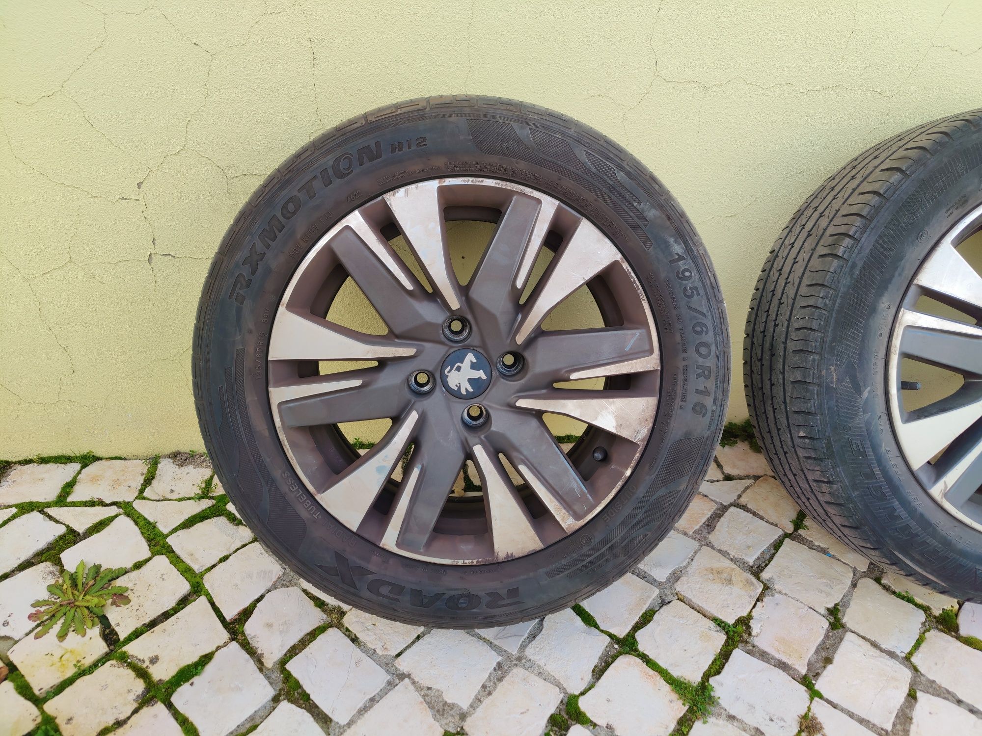 Jantes Peugeot 2008 usadas (6.5J16CH4-20)