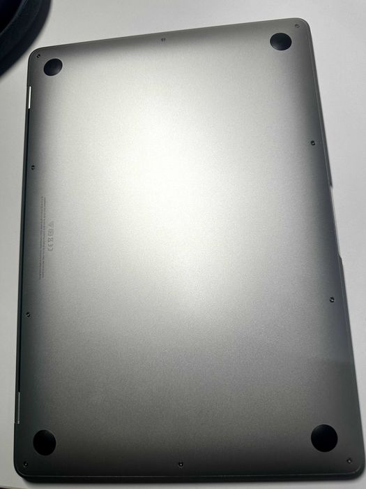 Macbook Air 13" 2019(2020) i5, RAM 8 GB, SSD 512Gb